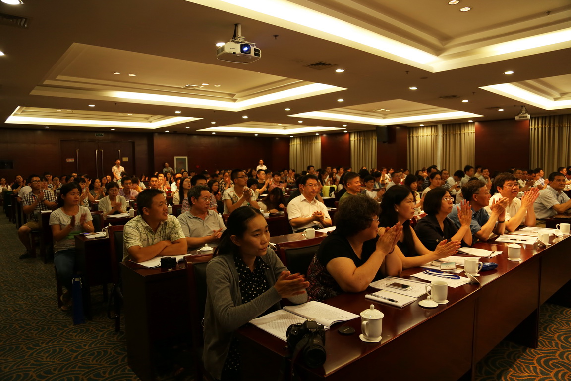 病毒年会2_调整大小 病毒年会2_调整大小